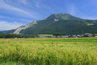 山のイメージ